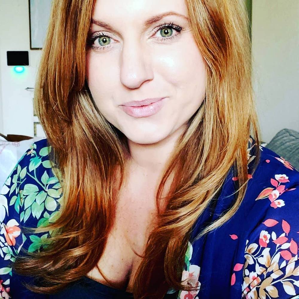 Meet your Posher, Crystal